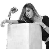 קורל חצבני - שנה שנתיים